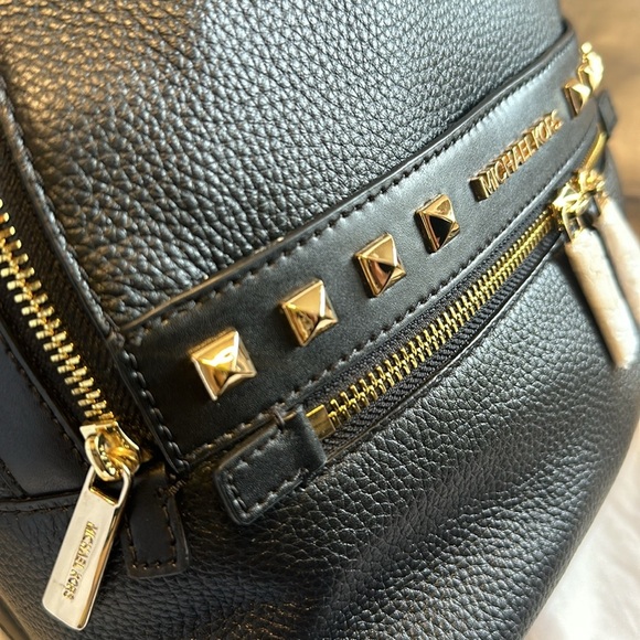 NET Michael Kors Kenly Backpack: Beautiful backpack - Picture 6 of 9